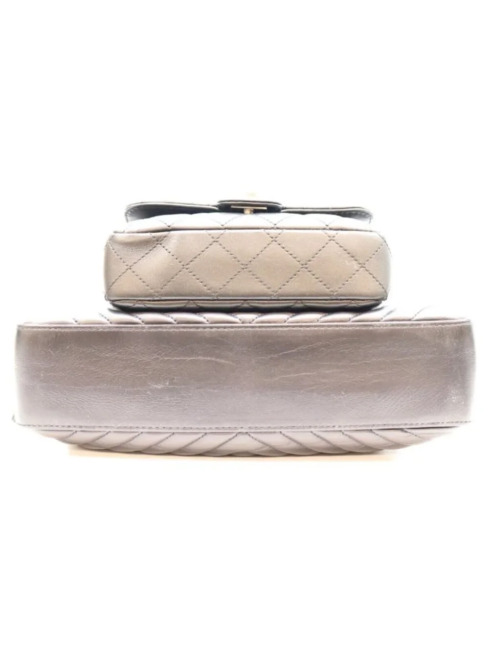 Chanel type 26